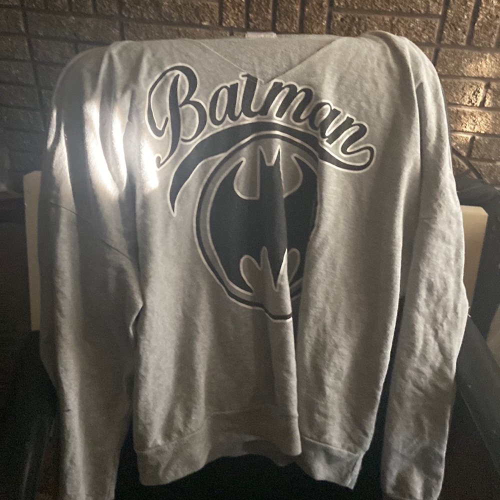 A Batman hoodie shirt long sleeve size 3x